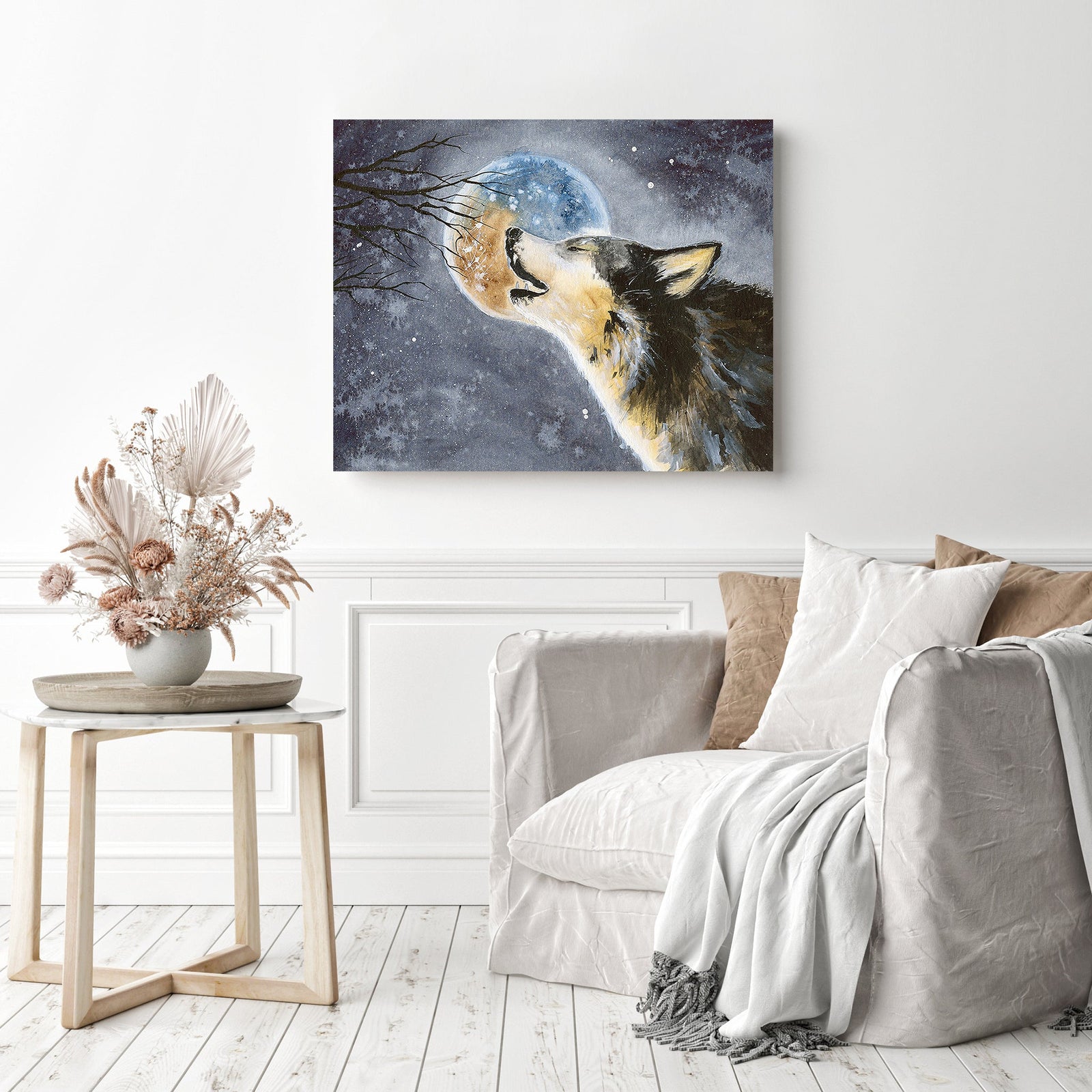 Howling Wolf | Diamond Painting Displayed as Home Decor