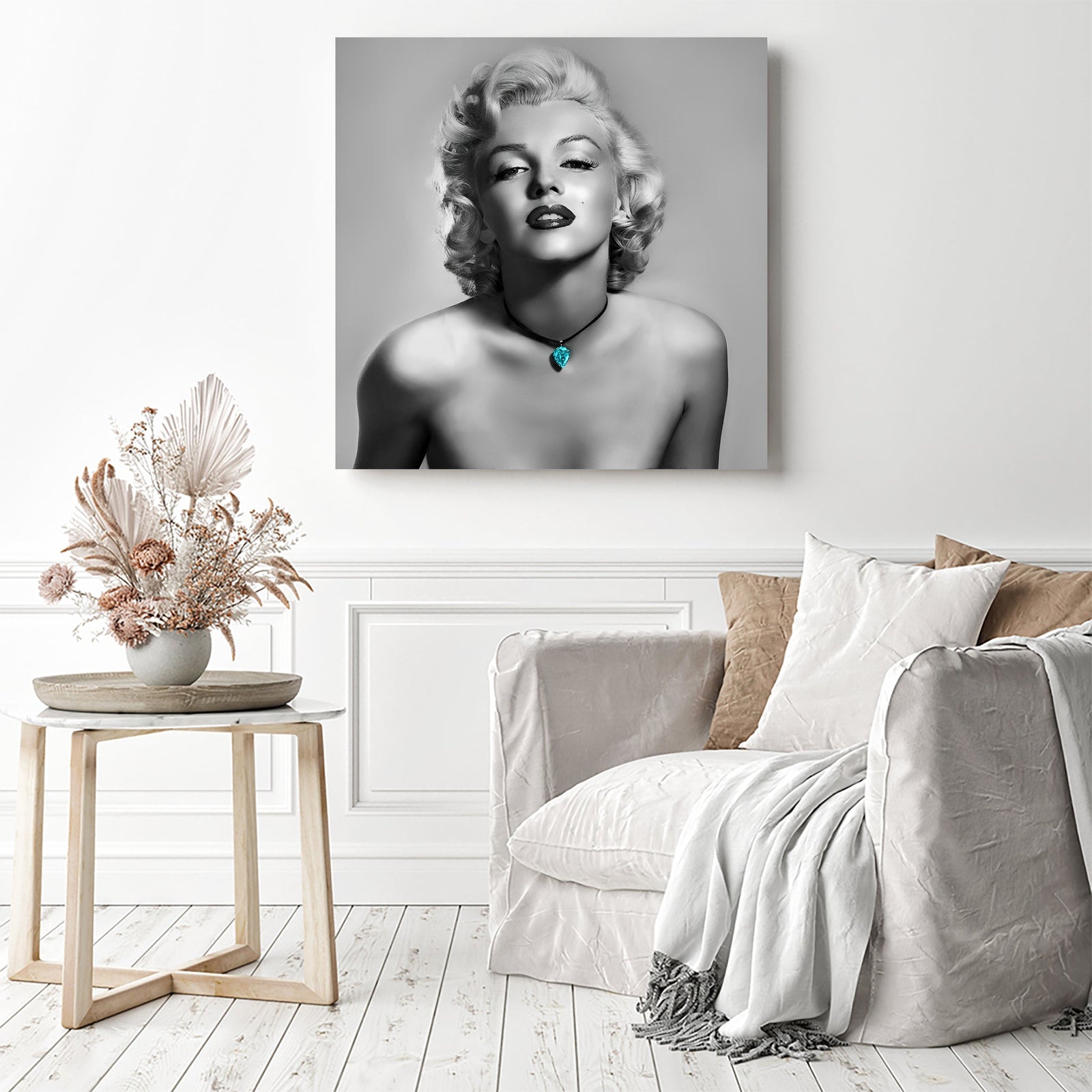 Marilyn Monroe Icon | Diamond Painting Displayed as Home Decor