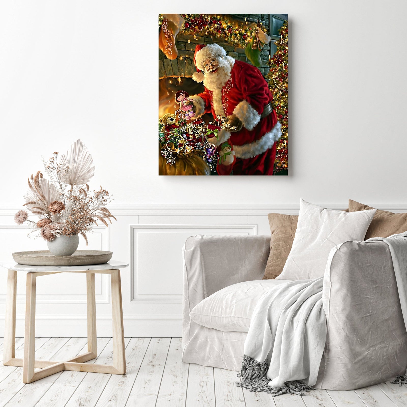 Christmas Santa | Diamond Painting Displayed as Home Decor