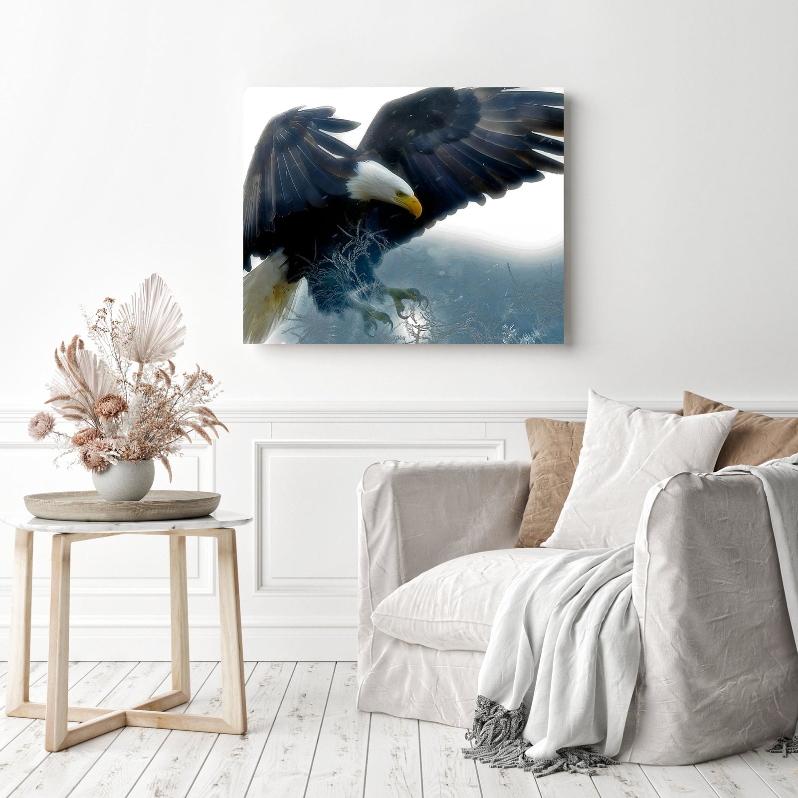 Arctic Eagle | Diamond Painting Displayed as Home Decor