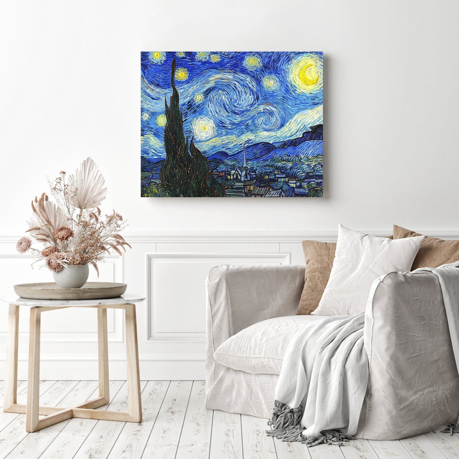 Starry Night | Diamond Painting Displayed as Home Decor