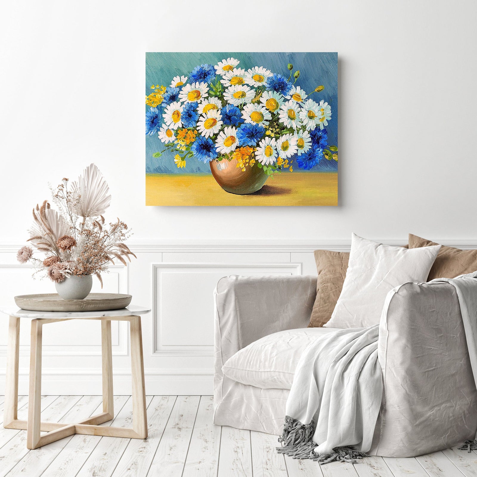 Bouquet of Spring Flowers | Diamond Painting Displayed as Home Decor