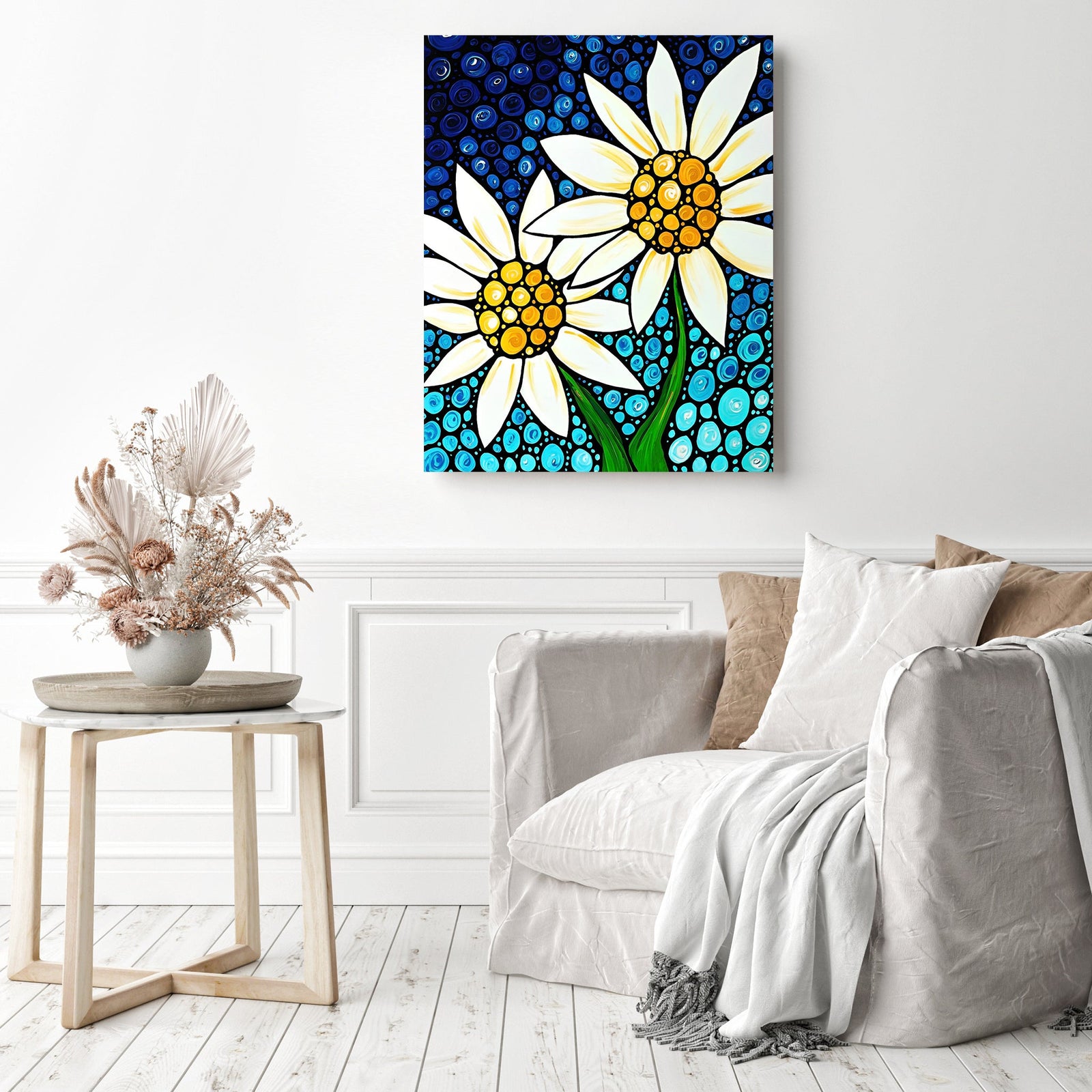 Bathing Beauties Daisy | Diamond Painting Displayed as Home Decor