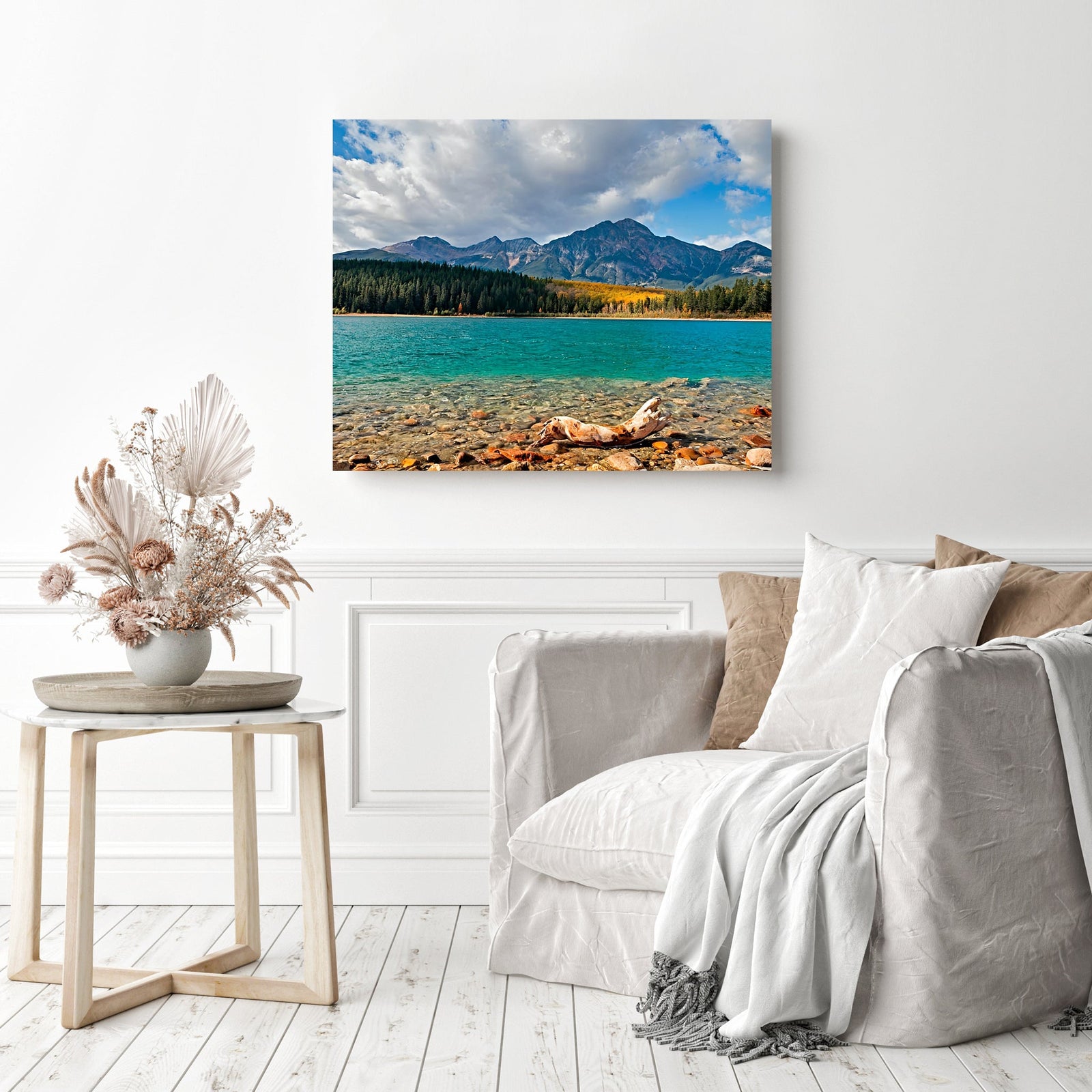 Patricia Lake | Diamond Painting Displayed as Home Decor