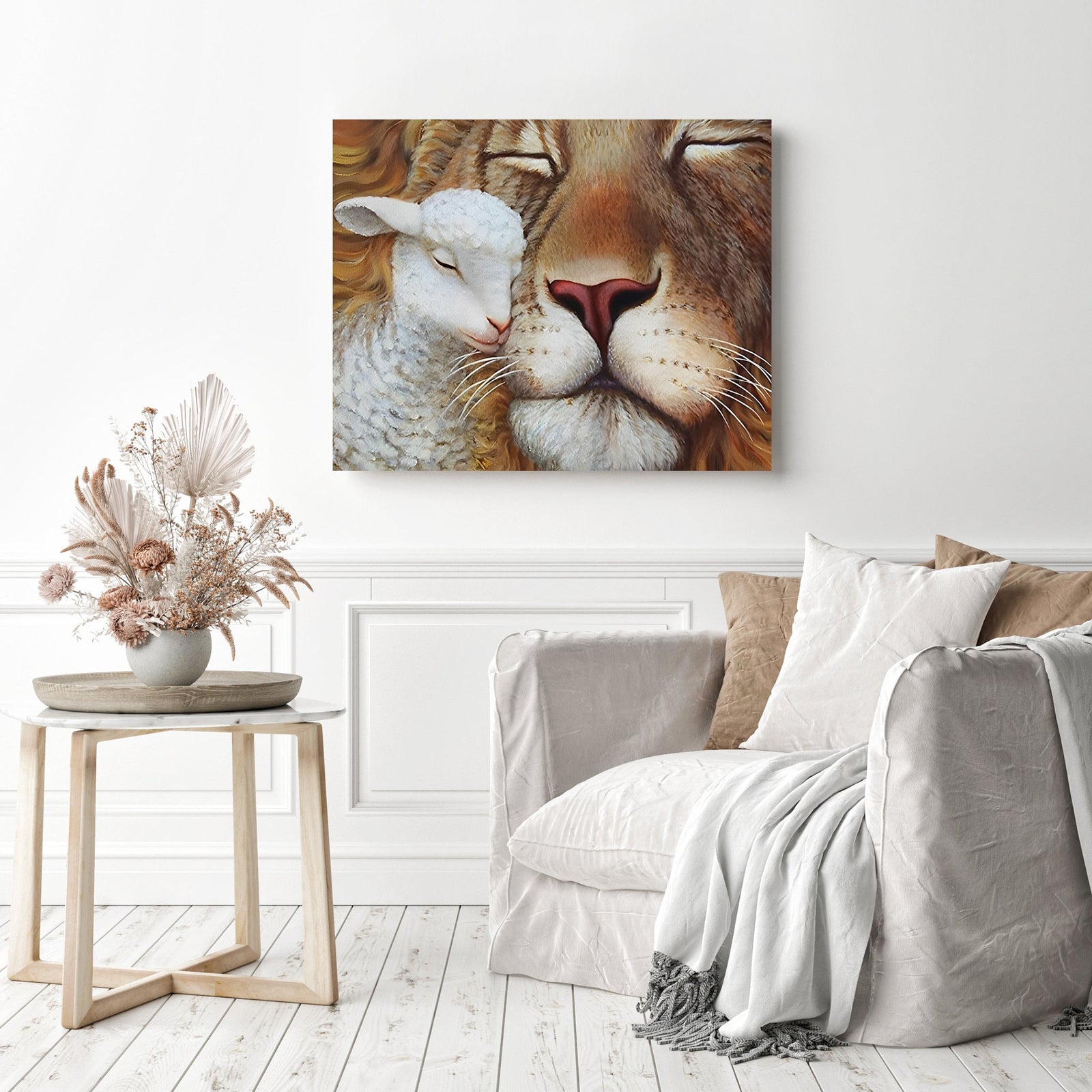 Lion and Lamb | Diamond Painting Displayed as Home Decor