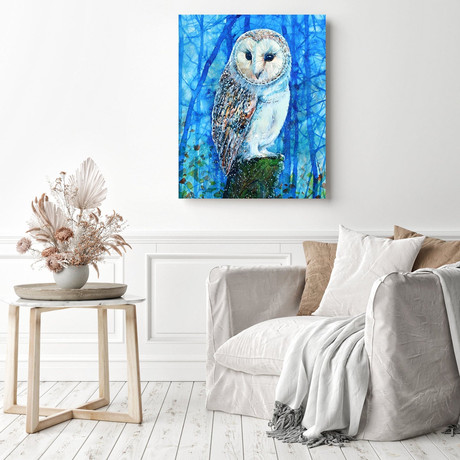 Standing Owl | Diamond Painting Displayed as Home Decor