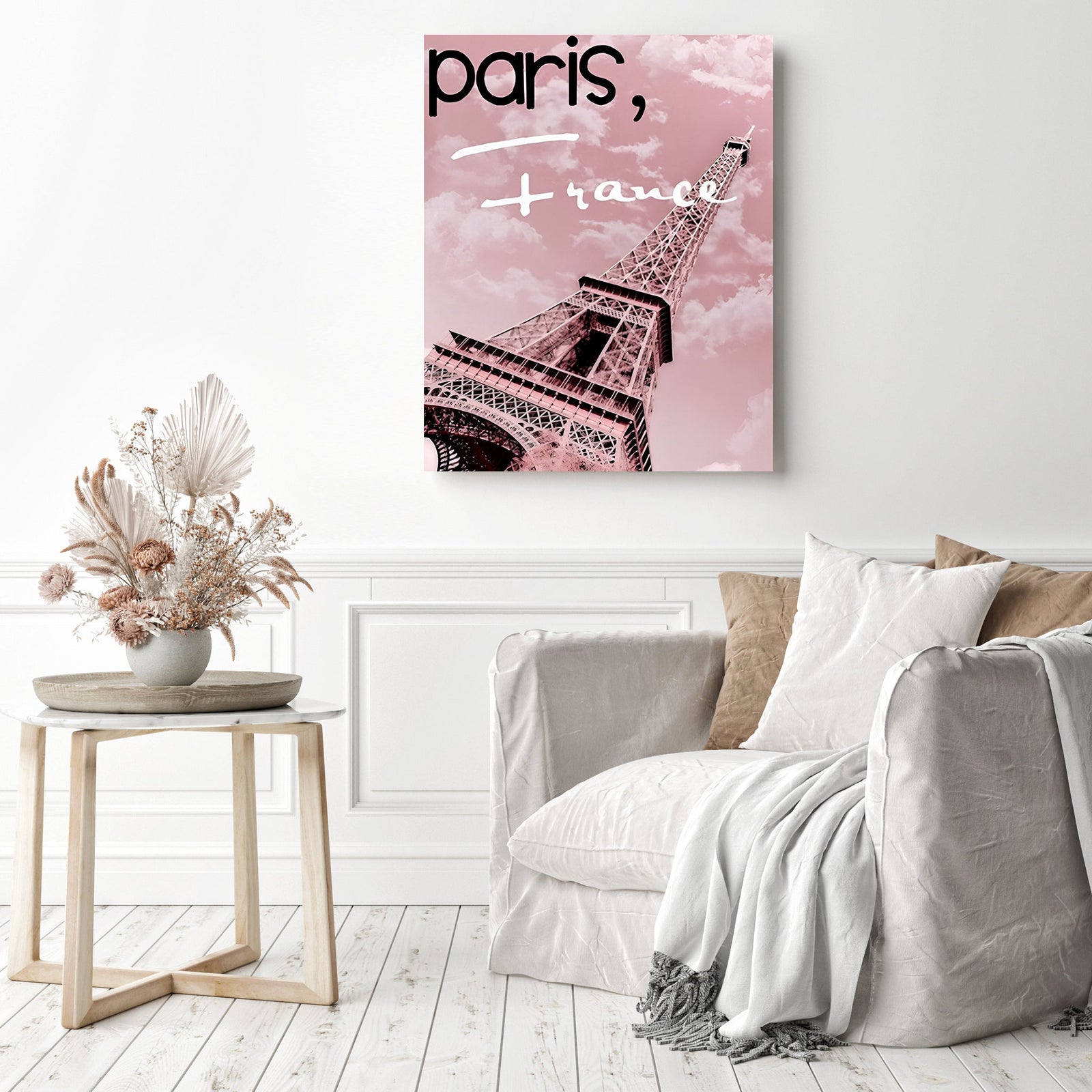 Paris Love | Diamond Painting Displayed as Home Decor