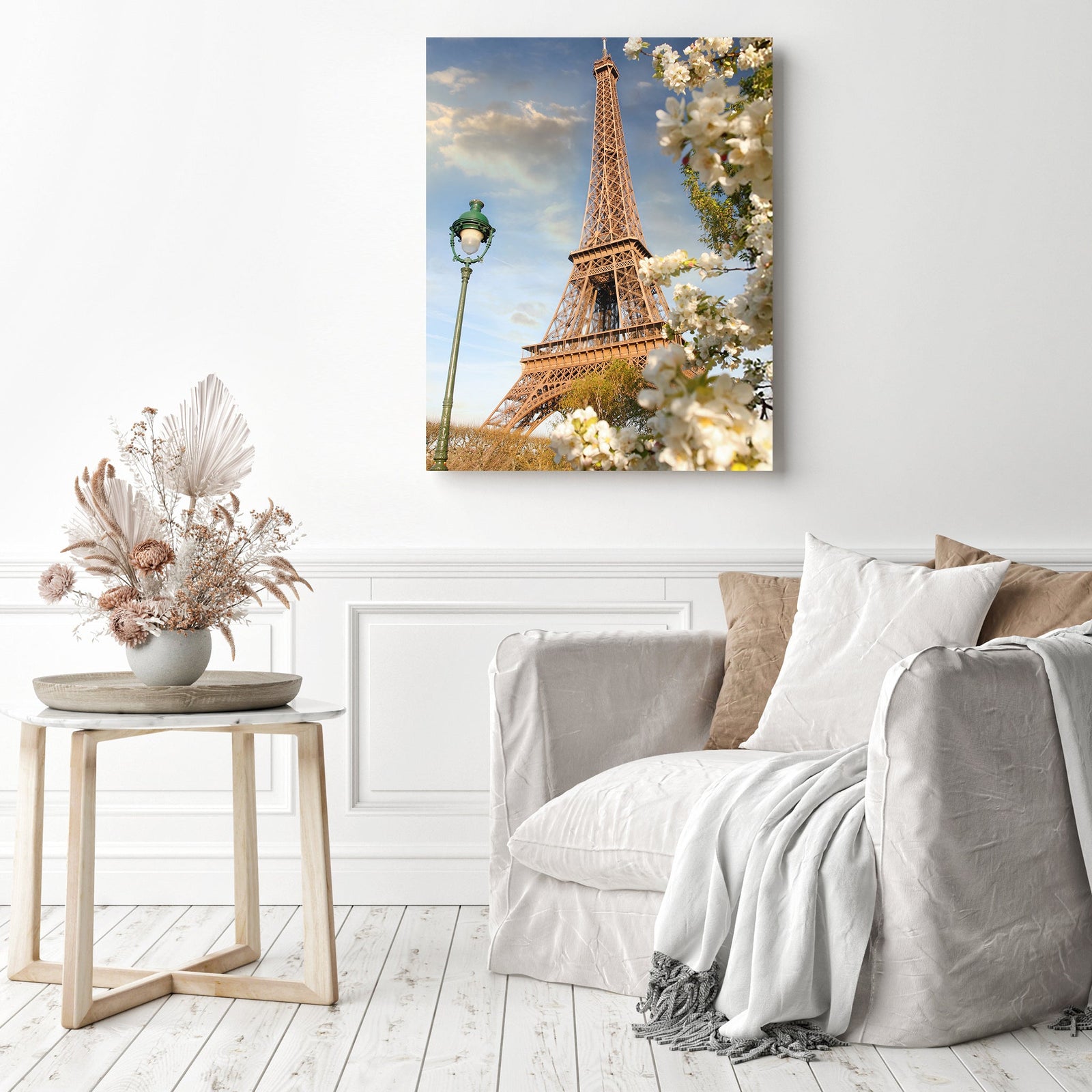 Romantic Paris Bloom | Diamond Painting Displayed as Home Decor