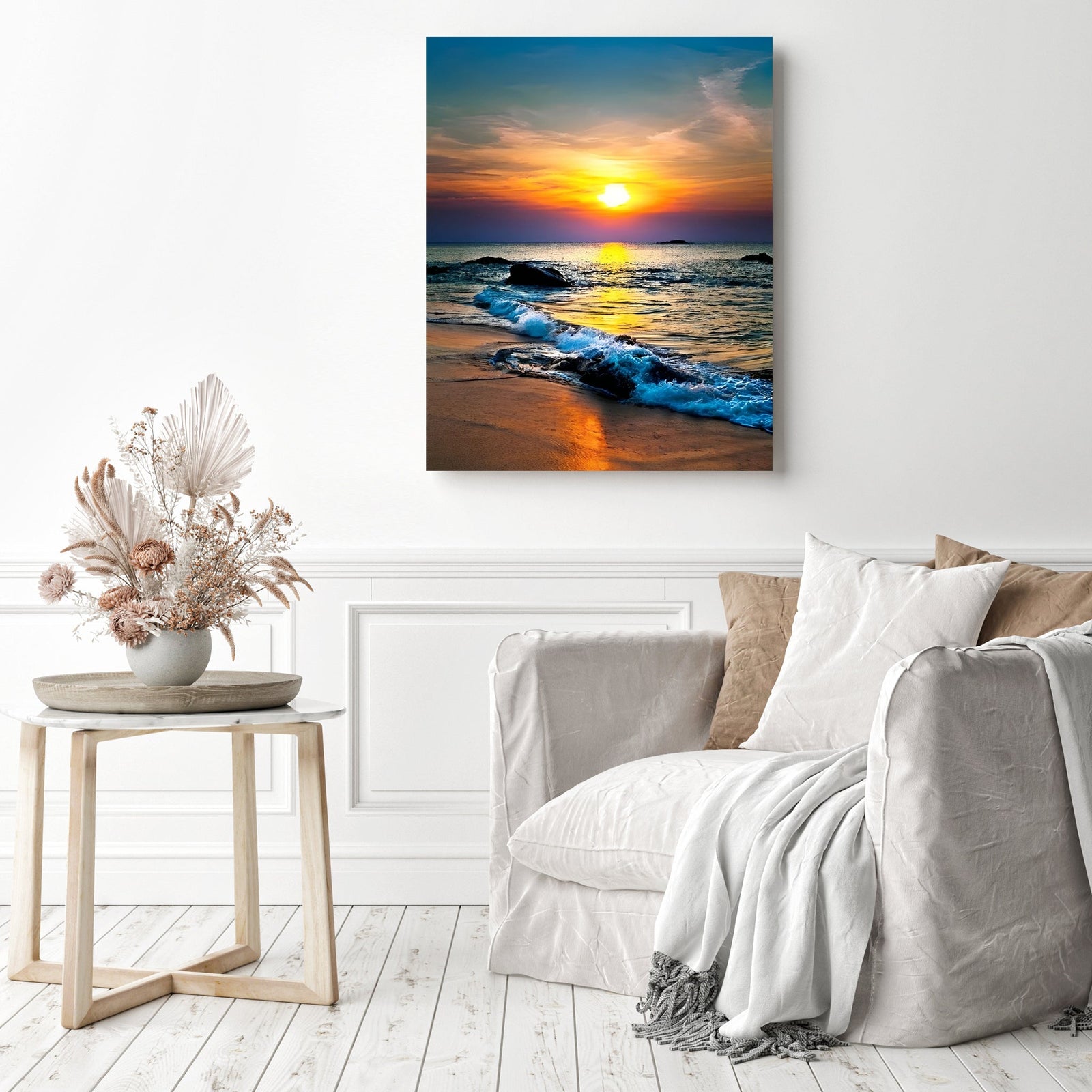 Black Sand Beach | Diamond Painting Displayed as Home Decor