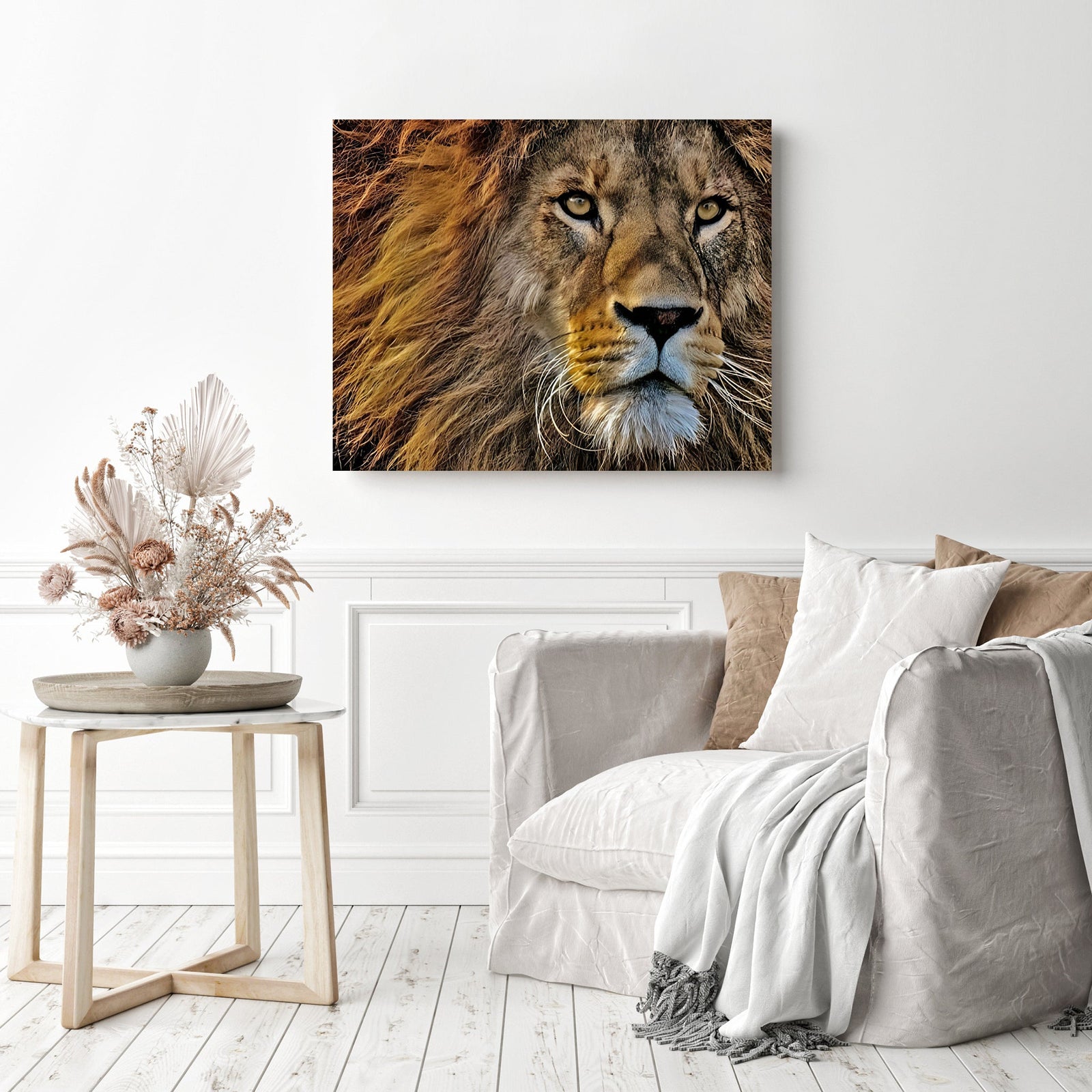 Predator | Diamond Painting Displayed as Home Decor