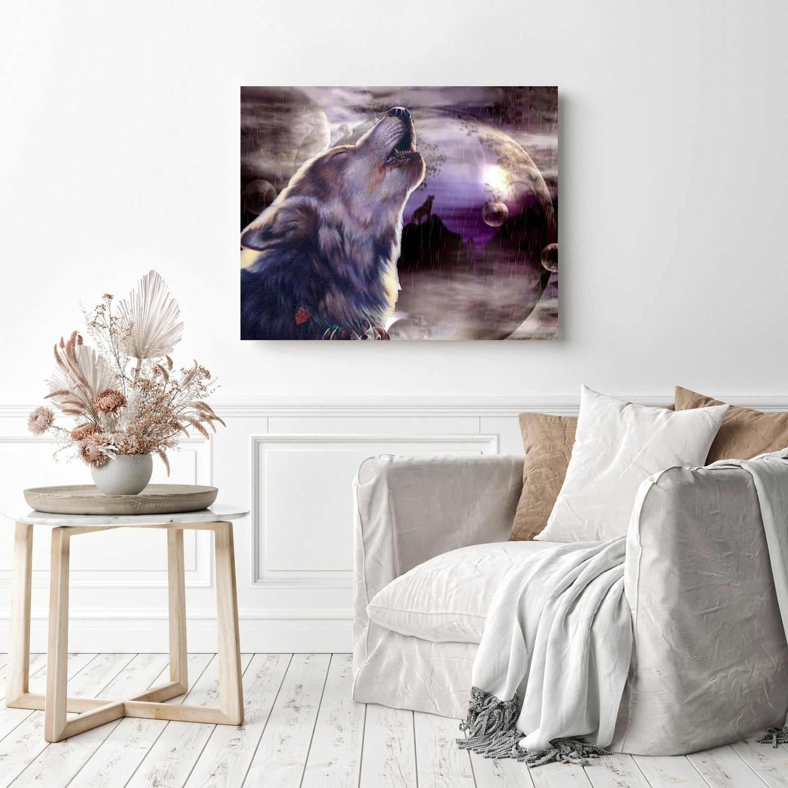 Howl at the Moon | Diamond Painting Displayed as Home Decor